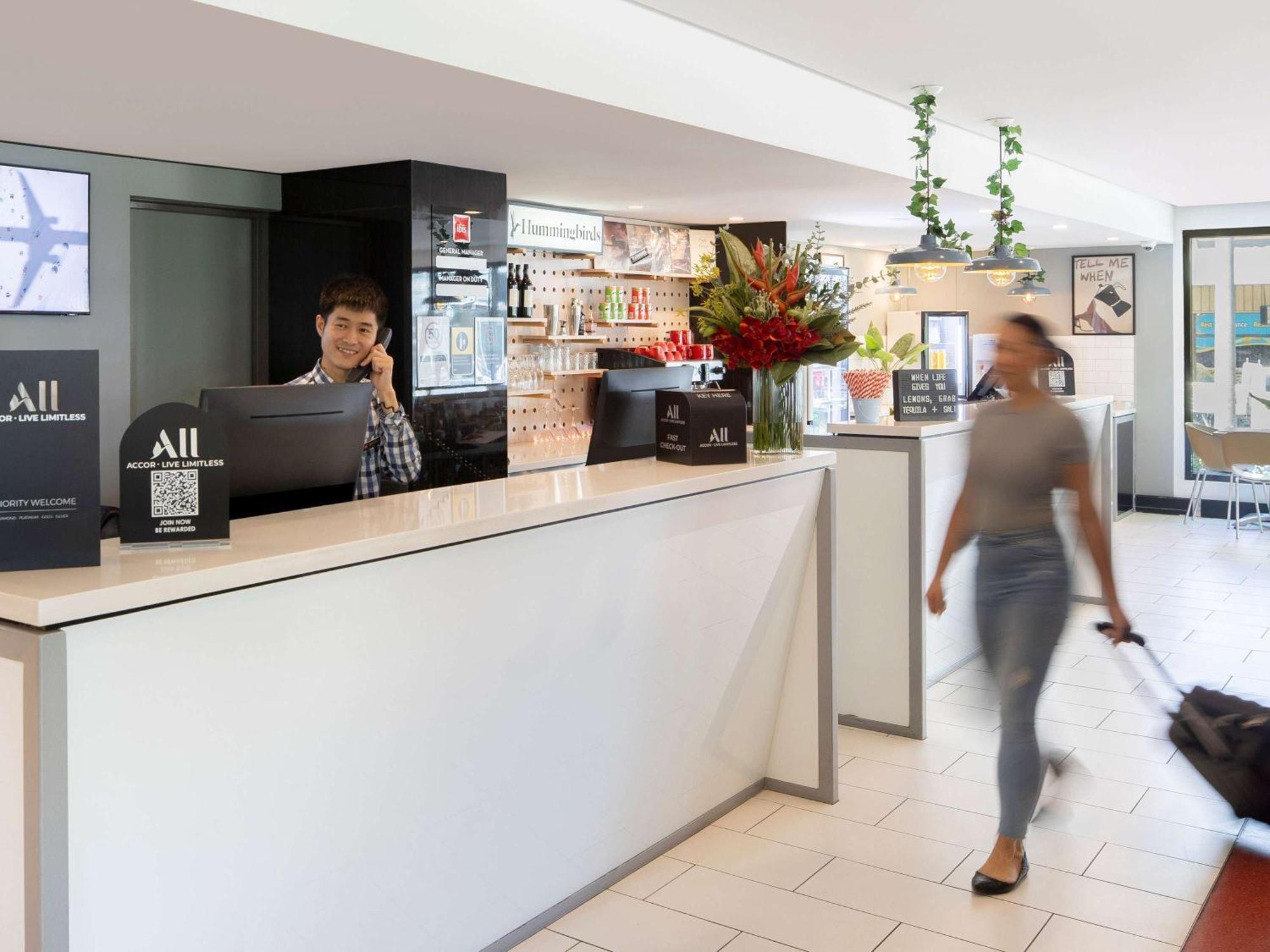 Ibis Newcastle Hotel Екстериор снимка